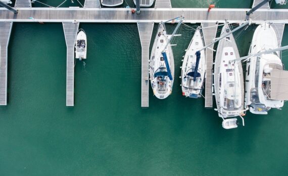 boat handling basics pivot points